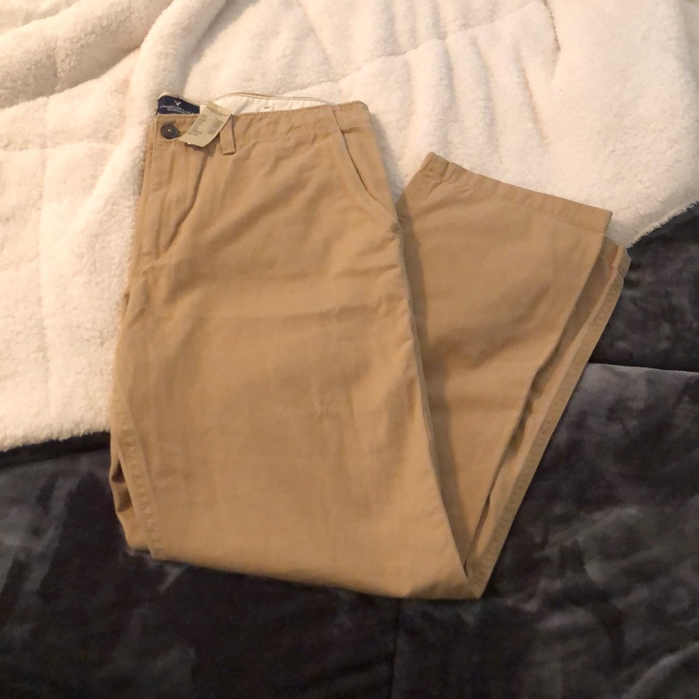 NWT American Eagle Khaki pants 36 x 34